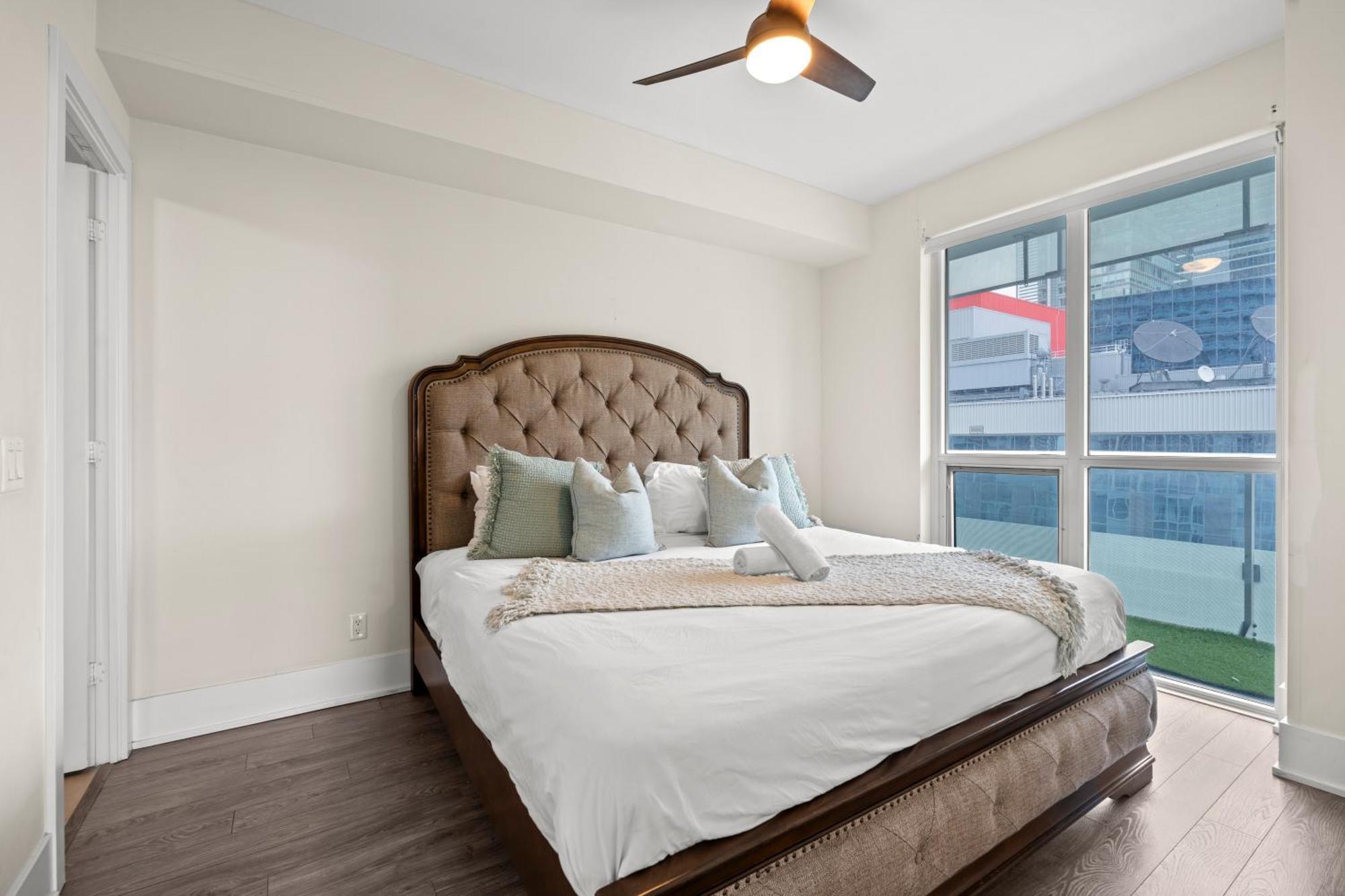 Globalstay Modern Downtown Apartment Toronto Luaran gambar